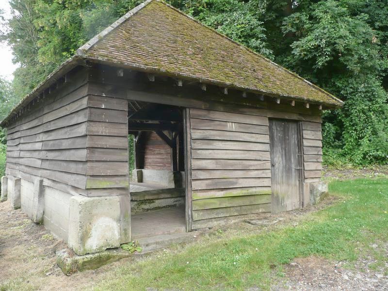 lavoir Fontaine Niquet 2.jpg